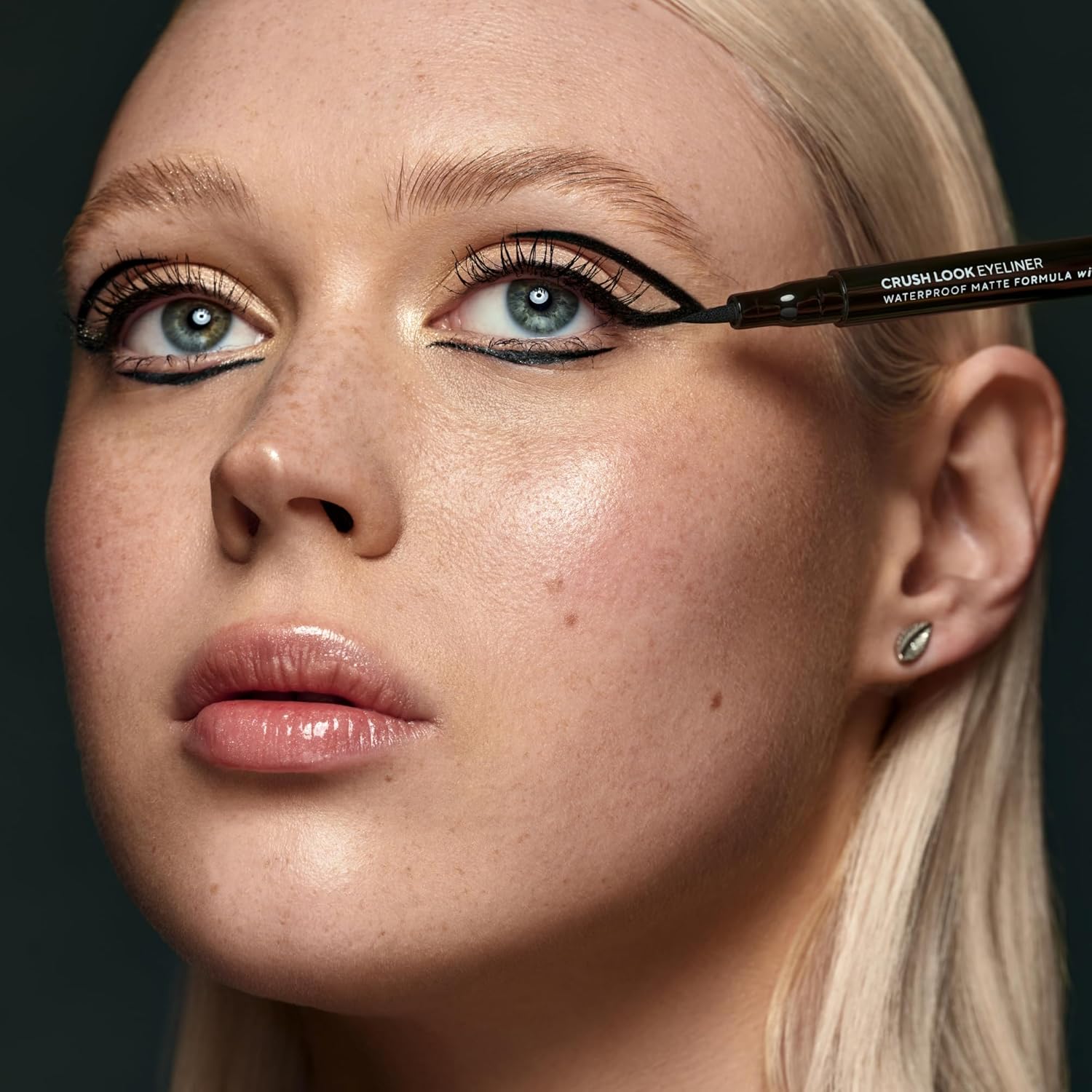 LAMEL Crush Look Eyeliner №401 Black